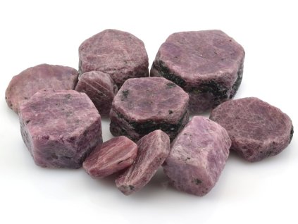 krystaly rubinu 300g lot