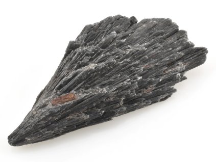 kyanit cerny krystaly 20