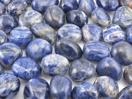 tromlovany sodalit modry kamen