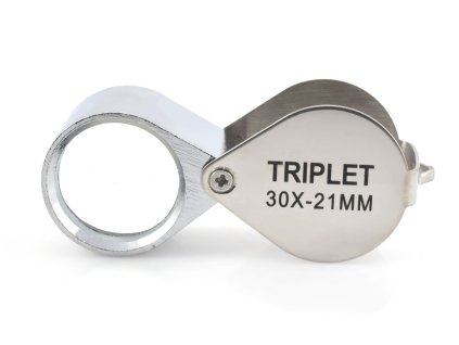 Kovová skládací lupa 10× pro sběratele minerálů a hornin.