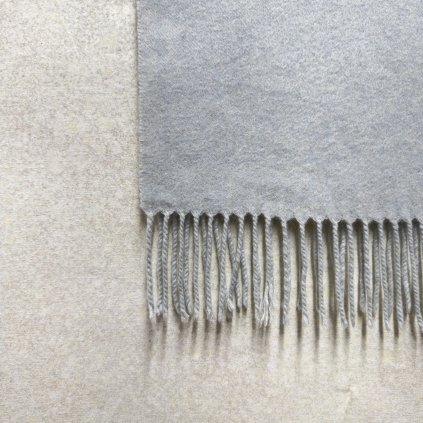 Světle mintová šála ze 100% kašmíru