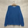 Bazénově modrý svetr ze 70% jemného mohéru