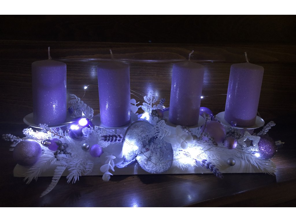 Fialový podlouhlý adventní svícen