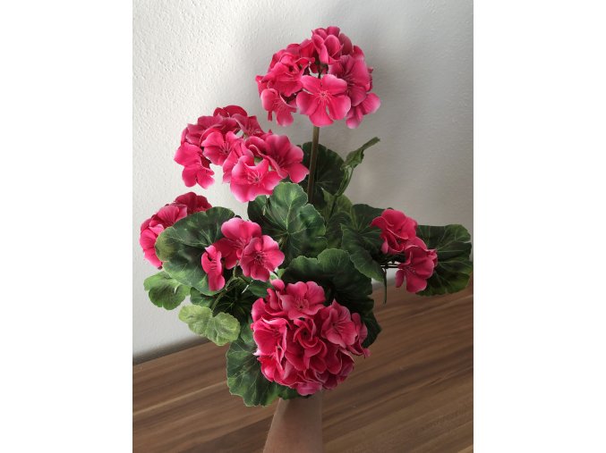 Umělé květiny muškát růžový 45 cm