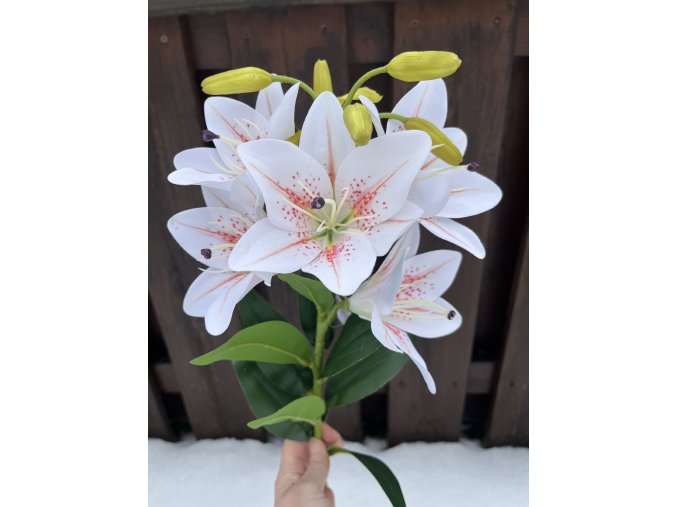 Umělá lilie bílá