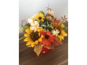 Podzimní dekorace na stůl se slunečnicemi