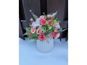 Váza s růžemi Dekorace do bytu
