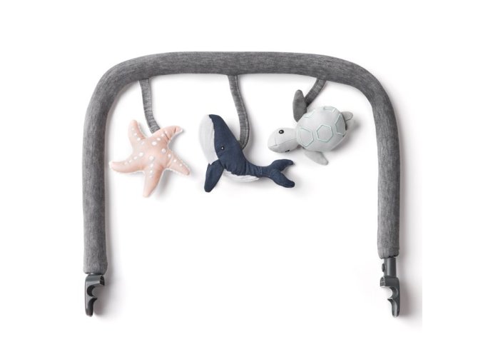 ERGOBABY EVOLVE hračka na lehátko - Ocean wonders - Charchoal grey
