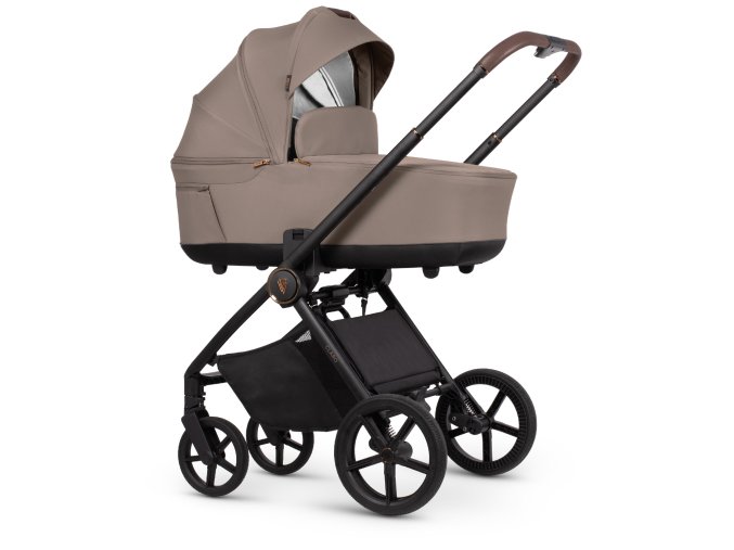 Venicci Claro Almond Carrycot 1