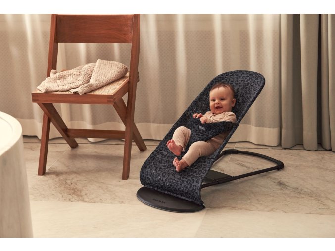 Lehátko Babybjorn Bouncer Bliss Anthracite/Leopard Mesh SOFT Collection