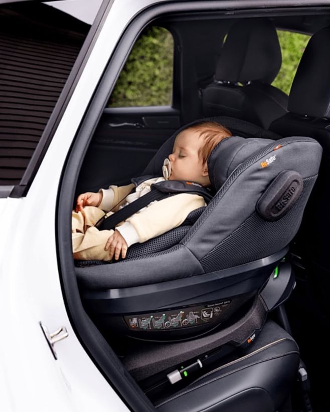 Tento rok sa rozšíri sortiment autosedačiek SYSTÉMU BEYOND² a nájdete v ňom 4 rôzne autosedačky BeSafe Beyond². Nižšie...