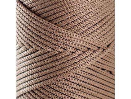 PP XL Macrame 3 mm – 038 Kakao
