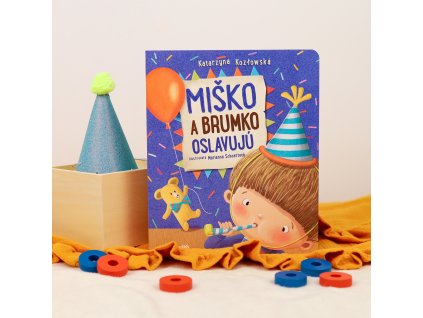 Obálka detskej knihy Miško a Brumko oslavujú s ilustráciou oslavy
