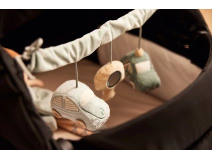 Hrazdička na kočík On The Go – upevnená na kočíku s hračkami pre bábätko