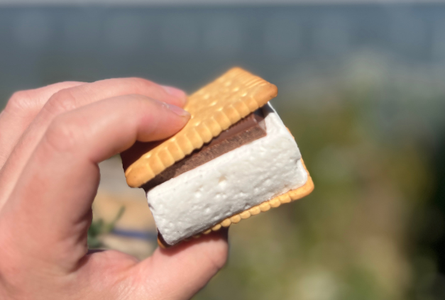 Jak si jednoduše připravit dokonalé s’mores – sladkou klasiku z USA