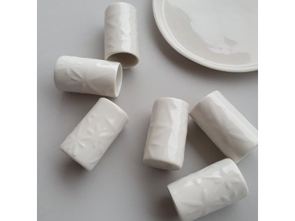 Štamprle z porcelánu