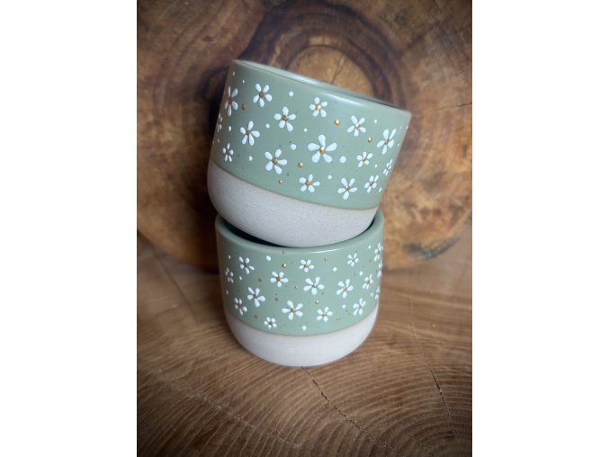 Hrníček plný kytiček s textem na přání