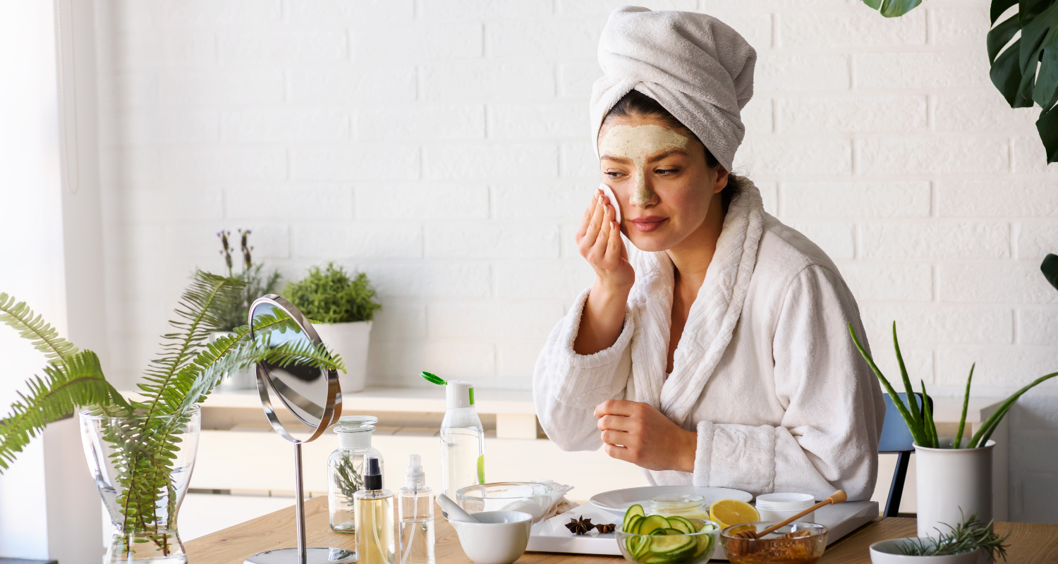 Léto končí: Jak se postarat o pleť a vlasy po letních radovánkách?