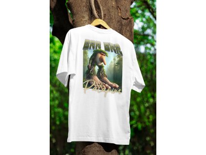 mockup of an oversized tee hanging from a tree m39840 (3)