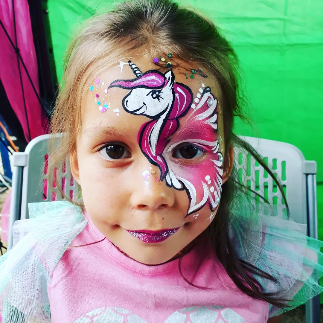 Motiv jednorožec malování na obličej facepainting
