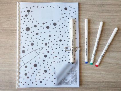 Tečkovací sešit - Bytosti kouzelného lesa (Varianta 4 barvy (Černá, Modrá, Zelená, Červená))