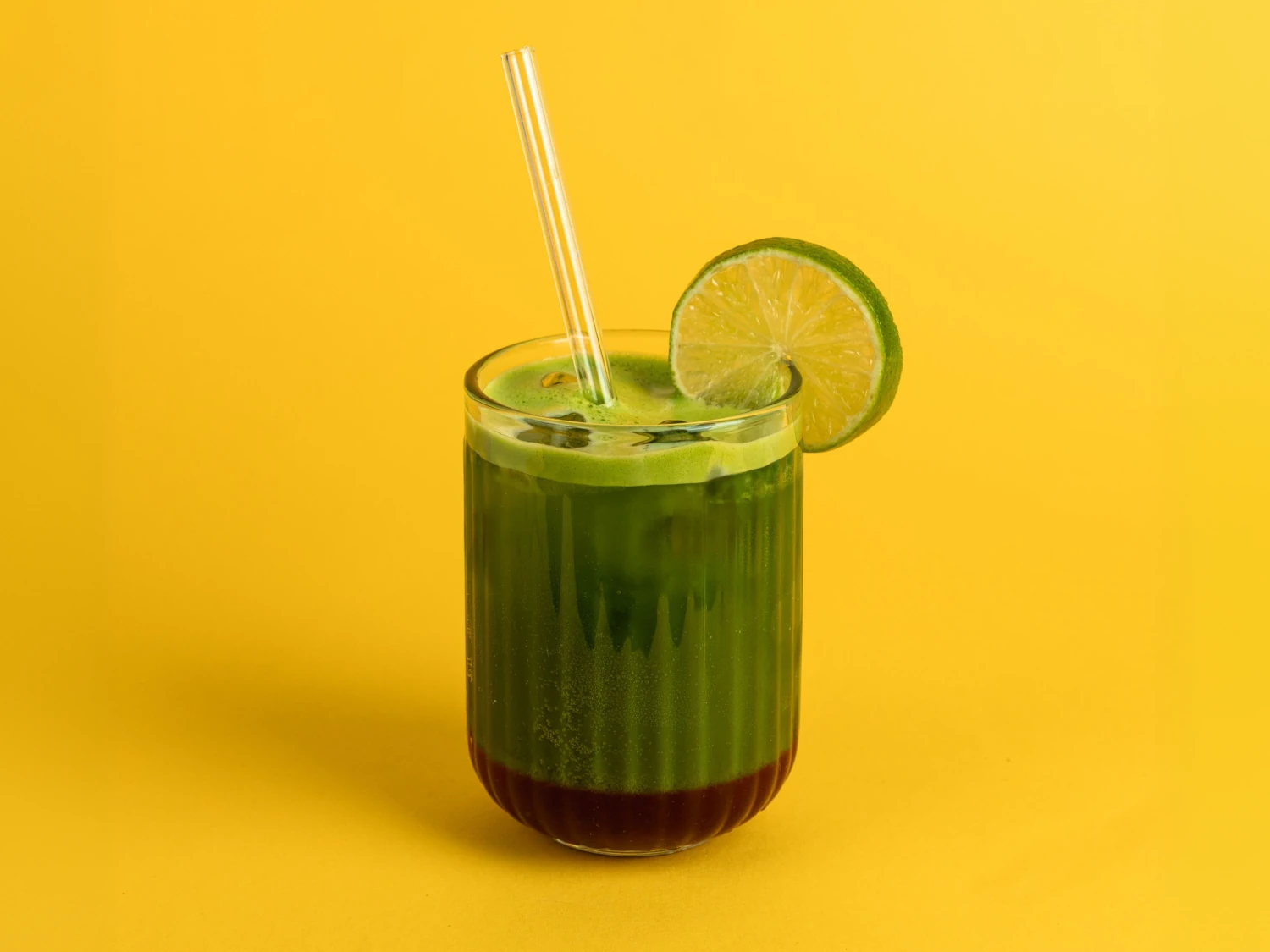 Jak připravit matcha limonádu - hotový nápoj