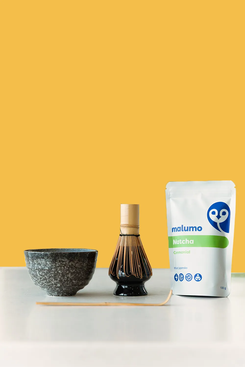 Co obsahuje tradiční matcha set od Malumo