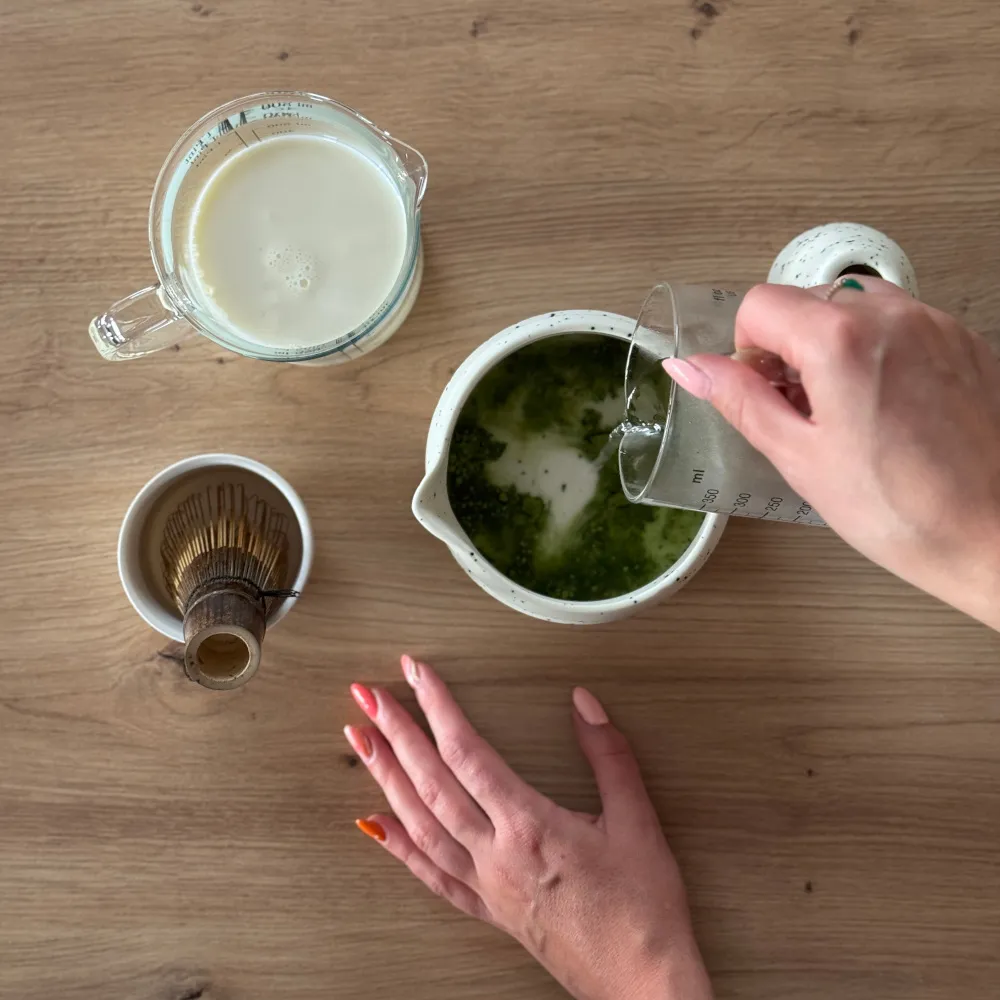 Zaliatie vodou ohriatou na 70-80 °C