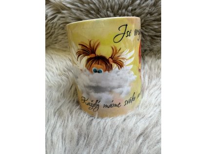 Hrnek "Nikdy nejsi tak ztracen-treperendy "