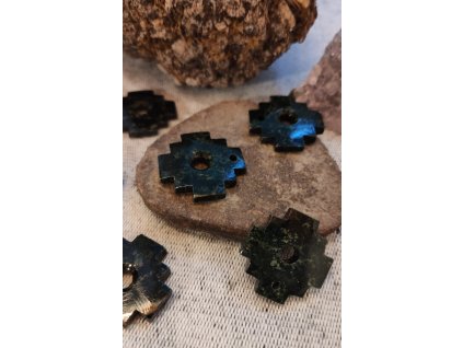 Chakana tmavě zelená 1