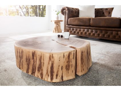 Originální velmi masivní stolek v přírodní barvě ze dřeva akácie.