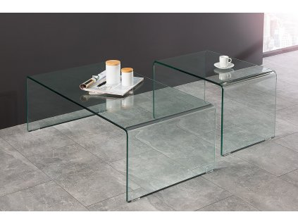 Set moderních stolků sklo Ghost do obývacího pokoje. Designový nábytek ze skla.
