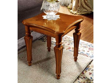 Klasický odkládací stolek Ricardo čtvercový 50cm ořech