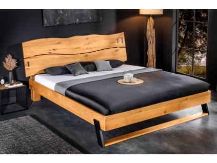 Dřevěná postel Amaze 180x200cm dub masiv
