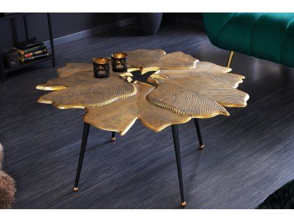 Designový konferenční stolek v interiéru