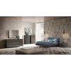 Luxusní moderní nábytek do ložnice Lauren Silver. Dřevěný dekor bříza - odstín stříbrno-šedý, vysokého lesku.