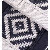 Dřevěná lavice Macrame do interiéru