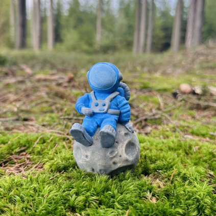 Sádrový astronaut k vymalování