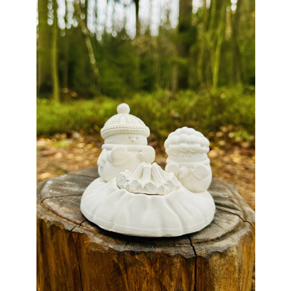 3D omalovánka - Sněhuláčci u Ohně