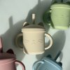 Silikónový pohárik so slamkou Mačička – Pastel Beige
