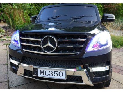 Elektrické auto Mercedes Benz ML350 01