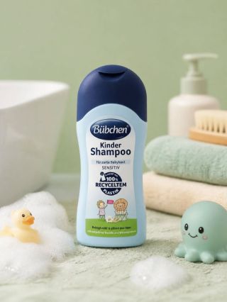 🛁✨ Jemná péče pro ty nejmenší ✨🛁 Citlivé dětské vlásky si zaslouží tu nejšetrnější péči 💙 Bübchen Kinder Shampoo Sensitiv...