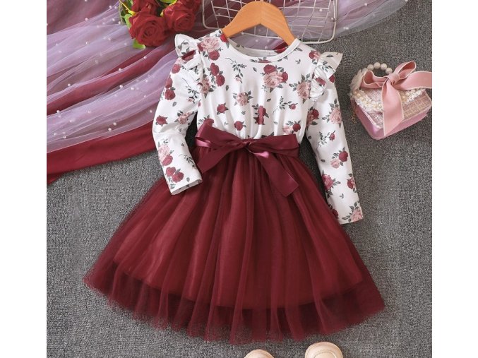 Dívčí šaty s růžičkami a tylovou sukní