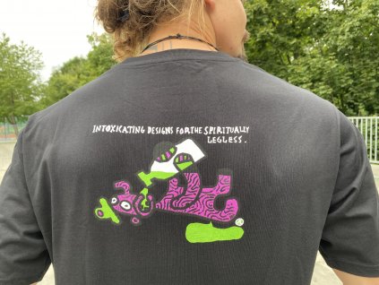 E8FC6F64 01F3 40D1 B2E7 C7E9AC694DEC