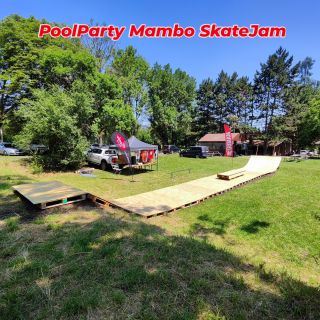 jsme ready...kapely zvučí, pivo teče, grill zážeh... #mambosurfdeluxe #mamboshop #mambo #mamboaustralia #mambo_czech...