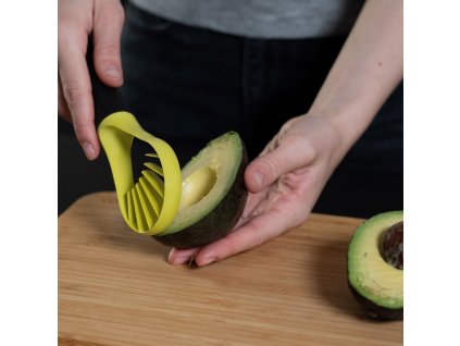 Loupač a kráječ avokáda AVOCADO