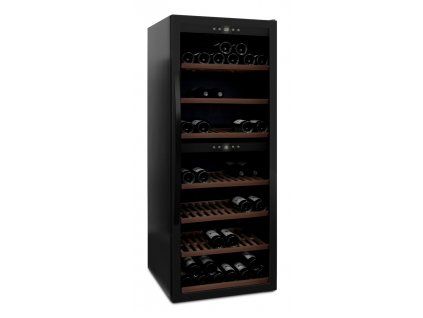 2713 3 vinoteka wineexpert 126 cerna