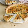 Forma coox QUICHE Mini s porcelánovou základňou průměr 26 cm, červená