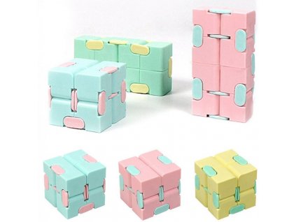 Infinity cube