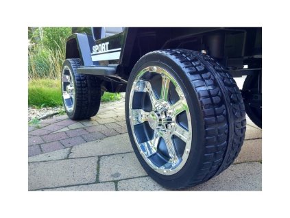 Резервни EVA колело с капак за акумулаторна кола Jeep raptor